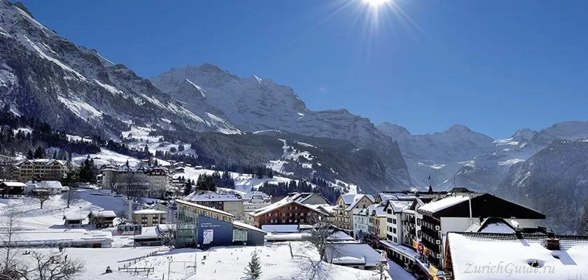 Wengen on its shelf above the Lauterbrunnen valley in winter